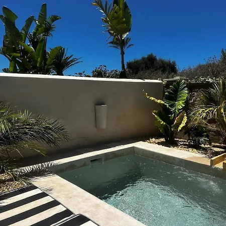 Domek alpejski Luxury Front Boutique Hideaway With Pool - Casita Mas Tranquila *