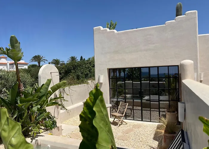 Luxury Front Boutique Hideaway With Pool - Casita Mas Tranquila Dağ evi *