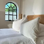 Luxury Front Boutique Hideaway With Pool - Casita Mas Tranquila Chalet *